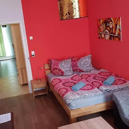Retro Courtyard Stay Leipzig
